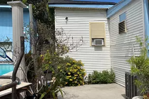 910 Avenue L, Galveston, TX 77550 - Photo 15
