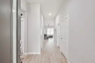 14226 Lake Lodge Dr, Conroe, TX 77384 - Photo 5