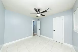 823 Parkhill St, Channelview, TX 77530 - Photo 17