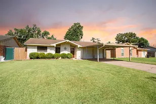 823 Parkhill St, Channelview, TX 77530 - Photo 1