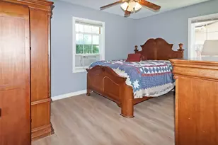 1411 15th Ave N, Texas City, TX 77590 - Photo 7