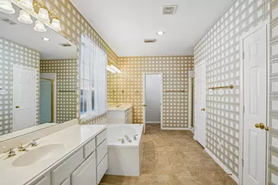 15415 Truslow Point Lane, Sugar Land, TX 77478 - Photo 25
