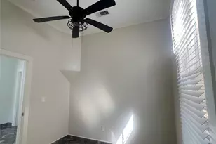 2809 Ave O 1/2, Galveston, TX 77550 - Photo 9