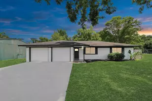 2002 W Hwy 6, Alvin, TX 77511 - Photo 5