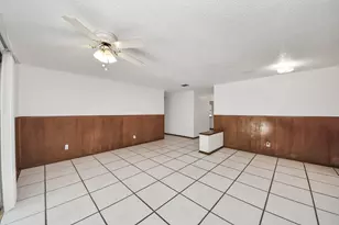 2002 W Hwy 6, Alvin, TX 77511 - Photo 35