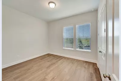 12147 Canal View Boulevard, Mont Belvieu, TX 77523 - Photo 21