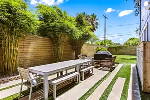 1310 Harbor View Dr, Galveston, TX 77550 - Photo 37