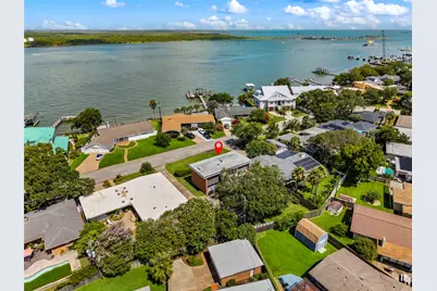 1310 Harbor View Drive, Galveston, TX 77550 - Photo 3
