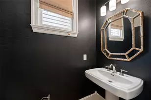 318 W 17th St, Houston, TX 77008 - Photo 19