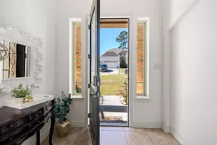 2007 Brookmont Dr, Conroe, TX 77301 - Photo 5