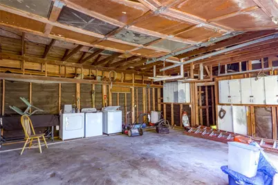 2725 Redbud Lane, Alvin, TX 77511 - Photo 21