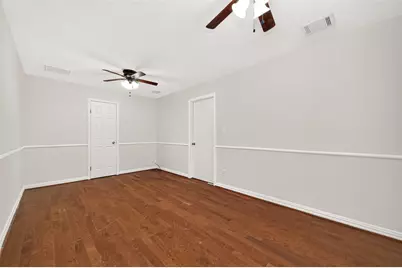 3811 Suttonford Drive, Houston, TX 77066 - Photo 27