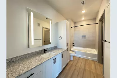 11604 Stonehollow Dr #235, Austin, TX 78758 - Photo 9