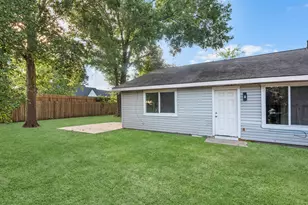 20038 Bambiwoods Dr, Humble, TX 77346 - Photo 19