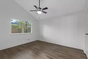 20038 Bambiwoods Dr, Humble, TX 77346 - Photo 11