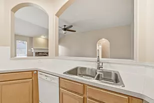 1530 Miller Ave, Katy, TX 77493 - Photo 13