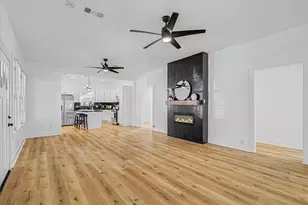 6405 Woodrow St, Texas City, TX 77591 - Photo 3