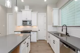 1439 W 25th St, Houston, TX 77008 - Photo 15