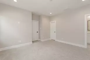 1439 W 25th St, Houston, TX 77008 - Photo 9