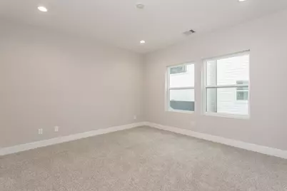 1439 W 25th Street #B, Houston, TX 77008 - Photo 7