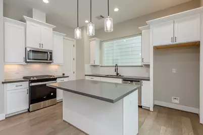 1439 W 25th Street #B, Houston, TX 77008 - Photo 17