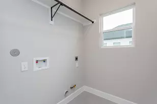 1439 W 25th St, Houston, TX 77008 - Photo 43