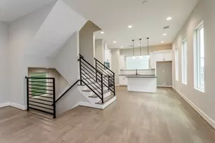 1439 W 25th St, Houston, TX 77008 - Photo 19