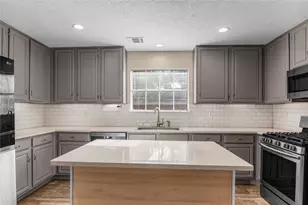 12503 Oakcroft Dr, Houston, TX 77070 - Photo 5