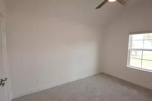 16614 Gaines Gln Ln, Montgomery, TX 77316 - Photo 17