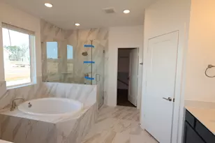 16614 Gaines Gln Ln, Montgomery, TX 77316 - Photo 5