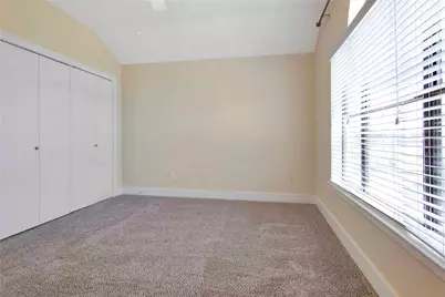 5951 South Loop E #4, Houston, TX 77033 - Photo 23