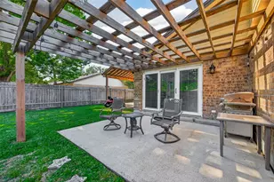 12306 Riverbend Dr, Mont Belvieu, TX 77523 - Photo 35