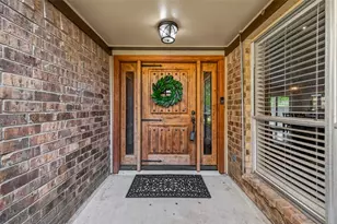 12306 Riverbend Dr, Mont Belvieu, TX 77523 - Photo 5