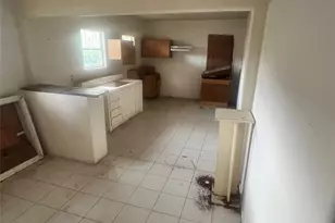 2715 Chapman St, Houston, TX 77009 - Photo 5