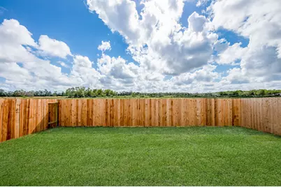 140 Austin Street, Angleton, TX 77515 - Photo 27