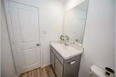 140 Austin Street, Angleton, TX 77515 - Photo 25
