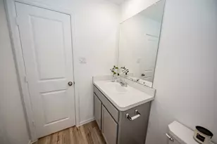 140 Austin St, Angleton, TX 77515 - Photo 25