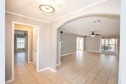 10514 Sagemeadow Court, Houston, TX 77089 - Photo 5