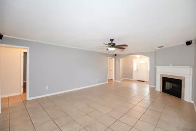 10514 Sagemeadow Court, Houston, TX 77089 - Photo 7