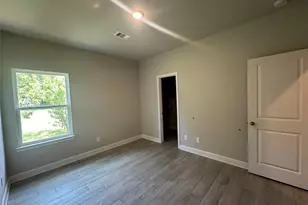 104 Turner Dr, Willis, TX 77378 - Photo 17