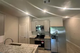 104 Turner Dr, Willis, TX 77378 - Photo 5