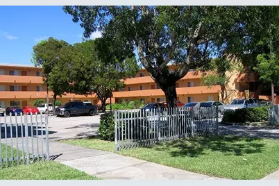 800 NE 12th Ave, Homestead, FL 33030 - Photo 3