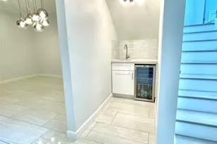 6000 Sugar Hill Dr, Houston, TX 77057 - Photo 7