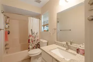 2402 Sycamore Ave, Huntsville, TX 77340 - Photo 17