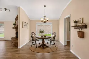 8319 Wind Veil Dr, Houston, TX 77040 - Photo 9