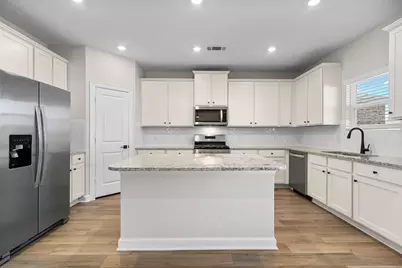 10807 Hickory Lane, Beasley, TX 77417 - Photo 5