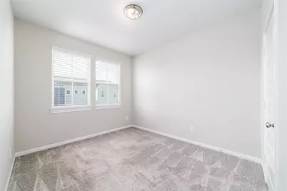 10008 Waving Grain Lane, Houston, TX 77080 - Photo 15