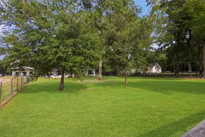 79 E Pine Drive, Huffman, TX 77336 - Photo 13