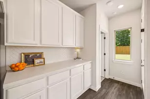 7933 Spring Run Dr, Magnolia, TX 77354 - Photo 11