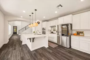 7933 Spring Run Dr, Magnolia, TX 77354 - Photo 5